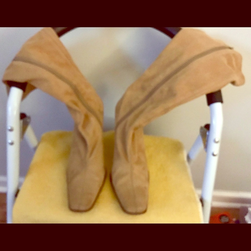 Sam & Libby Tan Suede Boots